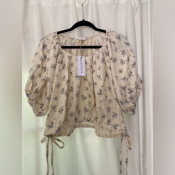 Neuflora Crawford Blouse - Picture 1 of 5